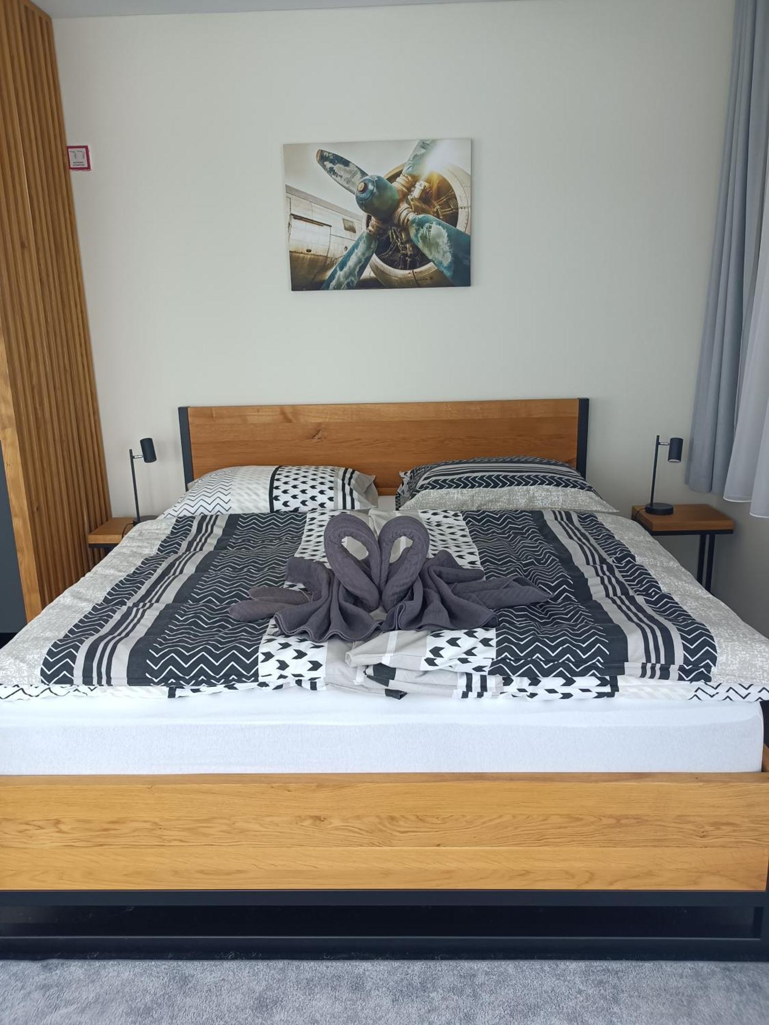 Apartmany Hangar Strakonice Eksteriør bilde